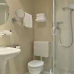 Hotel Istria By Magna Arbor Paris