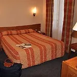 Hotel Istria By Magna Arbor Paris
