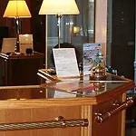 Istria By Magna Arbor 3* Paris