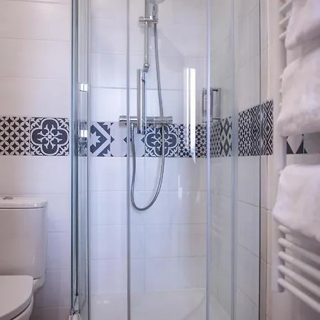 Hotel Istria By Magna Arbor 3*