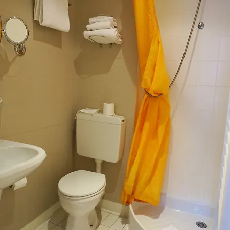 Istria By Magna Arbor 3* Paris