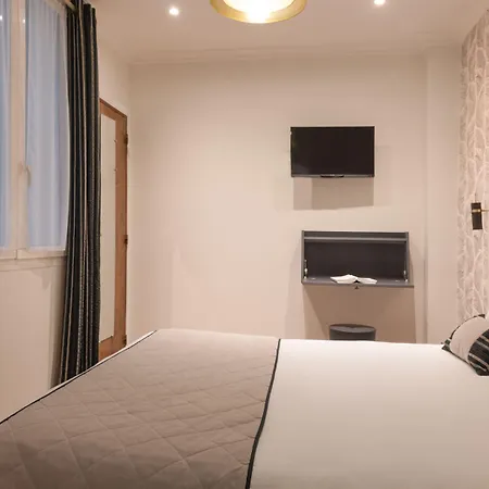 Istria By Magna Arbor 3* Paris