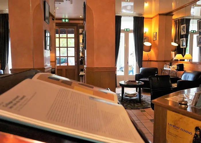 Отель Istria By Magna Arbor Париж