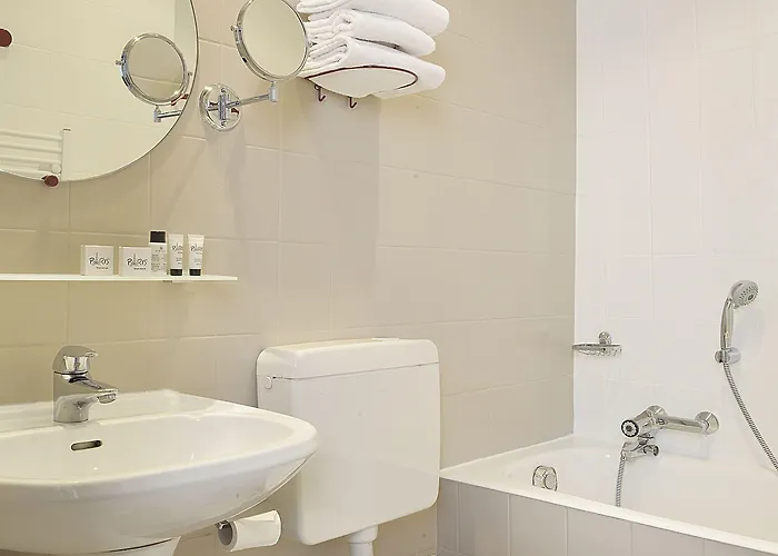 Istria By Magna Arbor Отель Париж