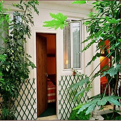 Istria By Magna Arbor Отель Париж